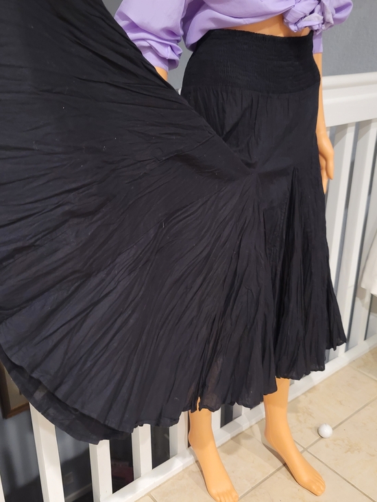 Grace Elements Dresses & Skirts - Grace Elements Black Midi Skirt with Smocked Waist,  Size S/M 100%cotton